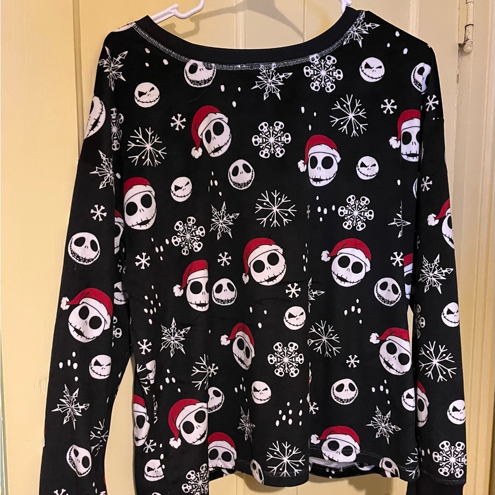 Hot Topic Nightmare Before Christmas Minky soft pajamas TOP AND BOTTOM